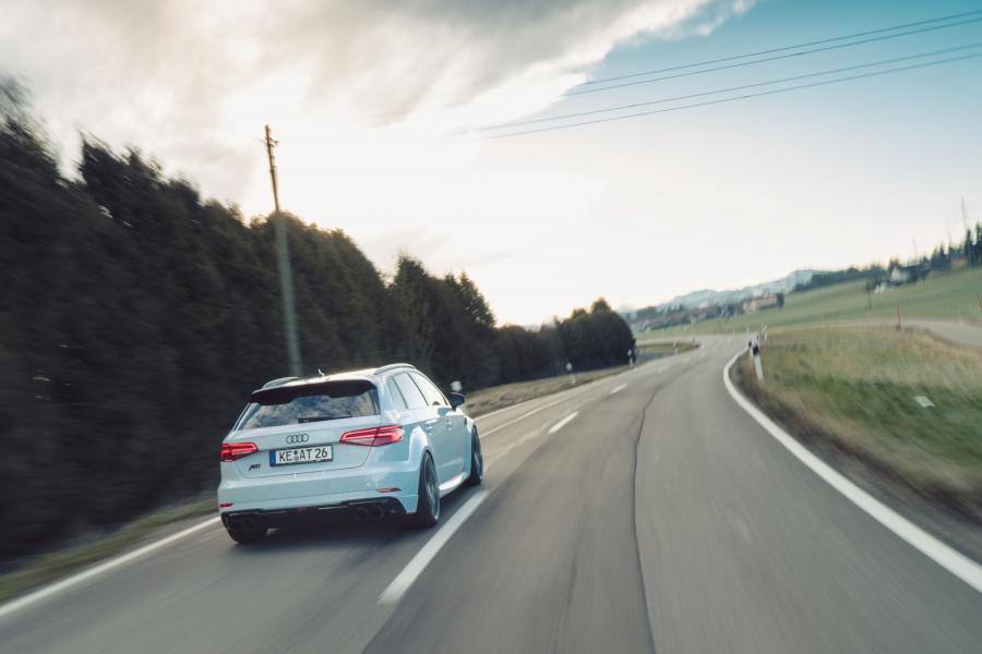  Audi RS3 Sportback by ABT (8V) 2017 года  (фото 17 из 23)